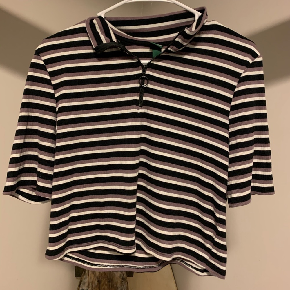 Stripped cropped t shirt